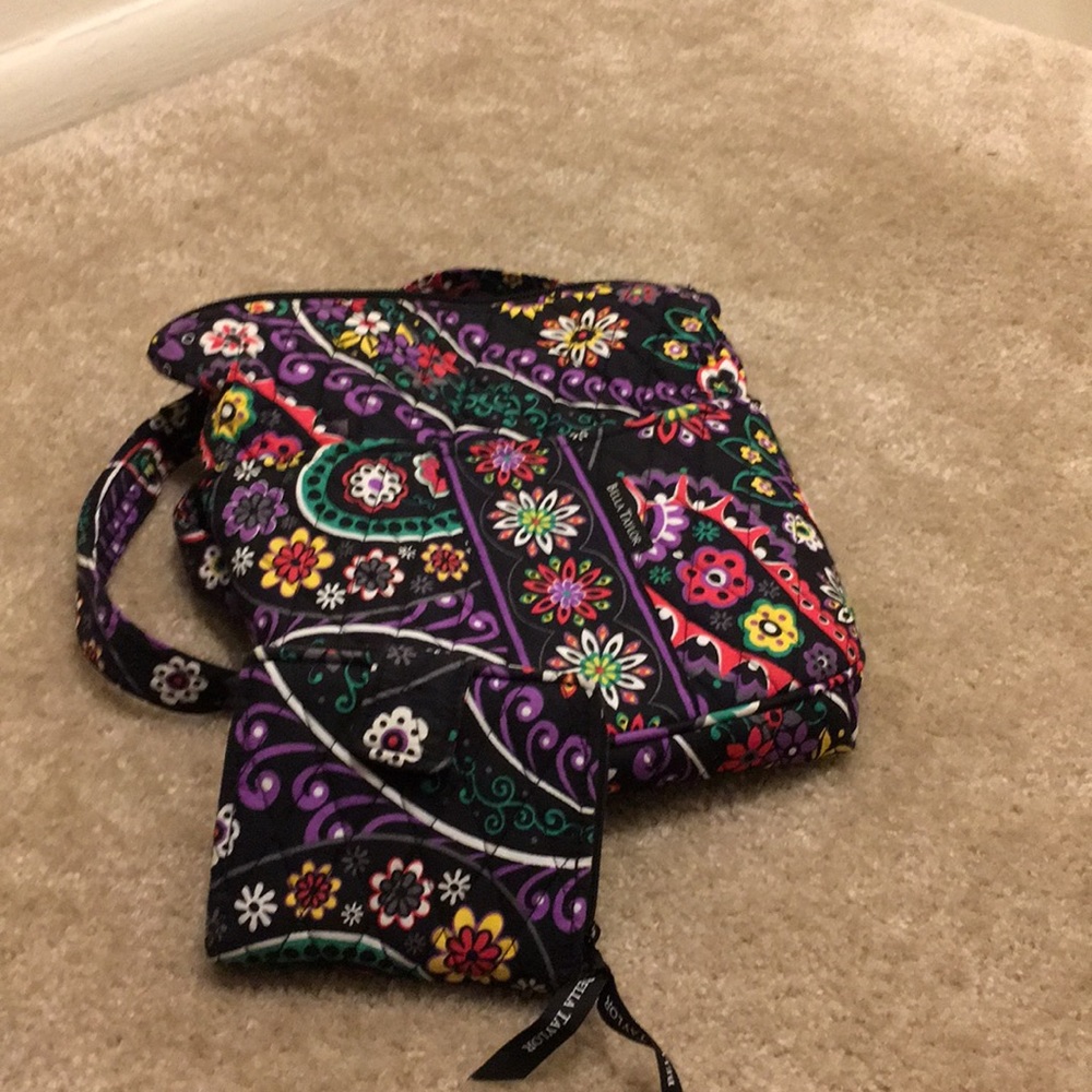 Bella Taylor crossbody purse purple/blk multi